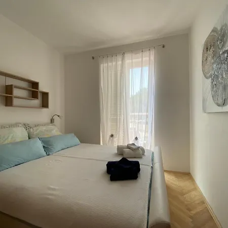 Apartment Molnar Premantura